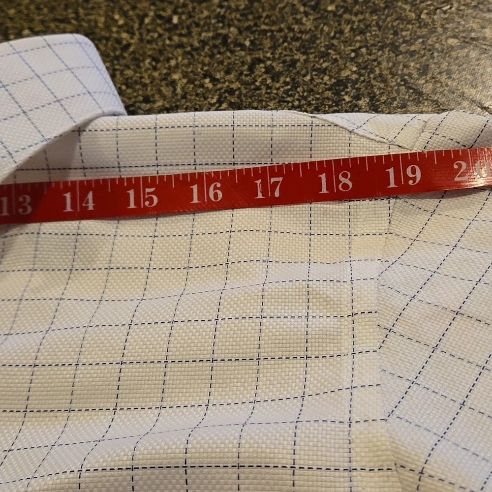 Cremieux Slim Fit Non-Iron Spread Collar Windowpane Dress Shirt size 16.5 (35) - Picture 3 of 13